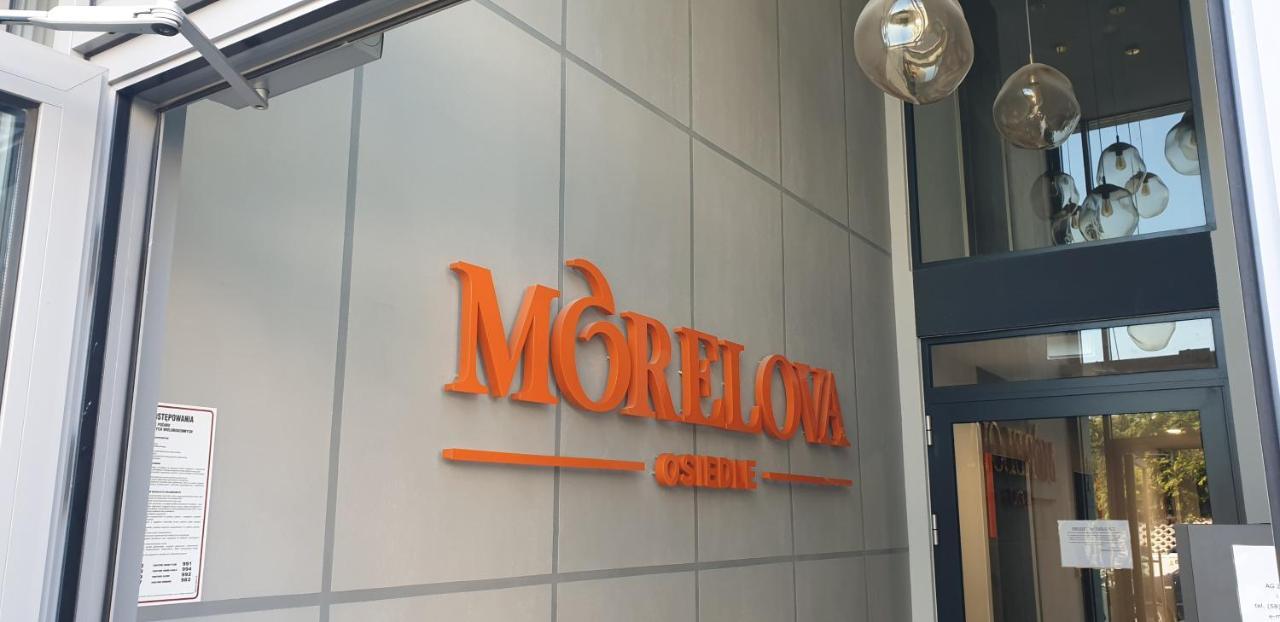 Nowoczesny Apartament Z Garazem Morelova غدانسك المظهر الخارجي الصورة