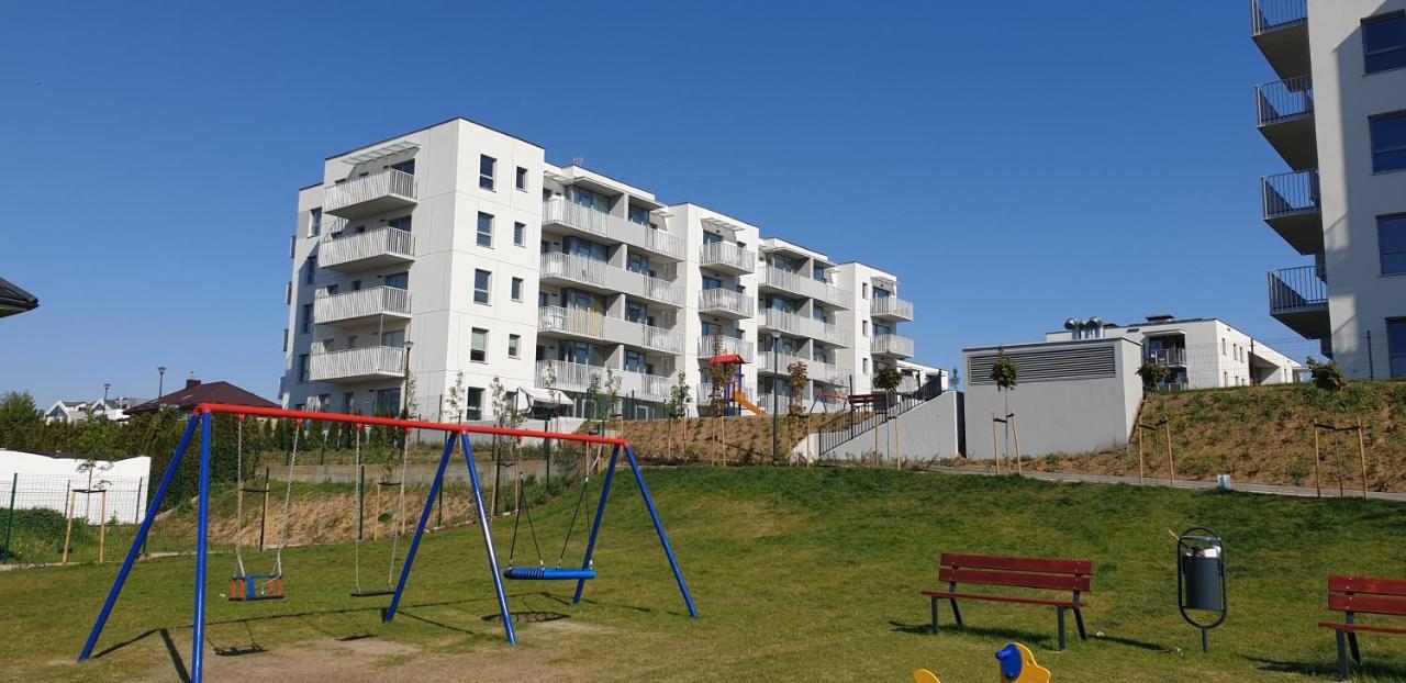 Nowoczesny Apartament Z Garazem Morelova غدانسك المظهر الخارجي الصورة