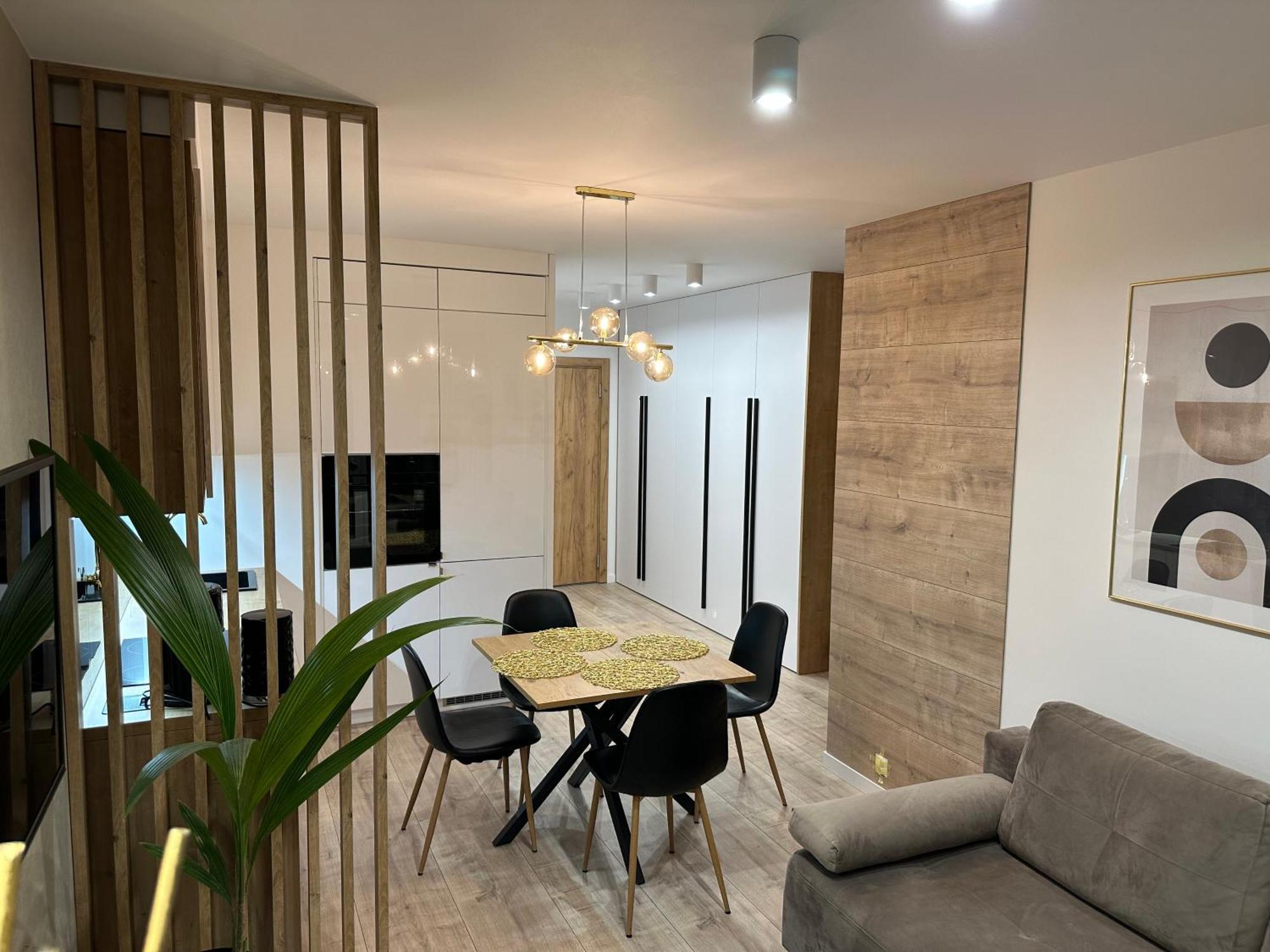 Nowoczesny Apartament Z Garazem Morelova غدانسك المظهر الخارجي الصورة