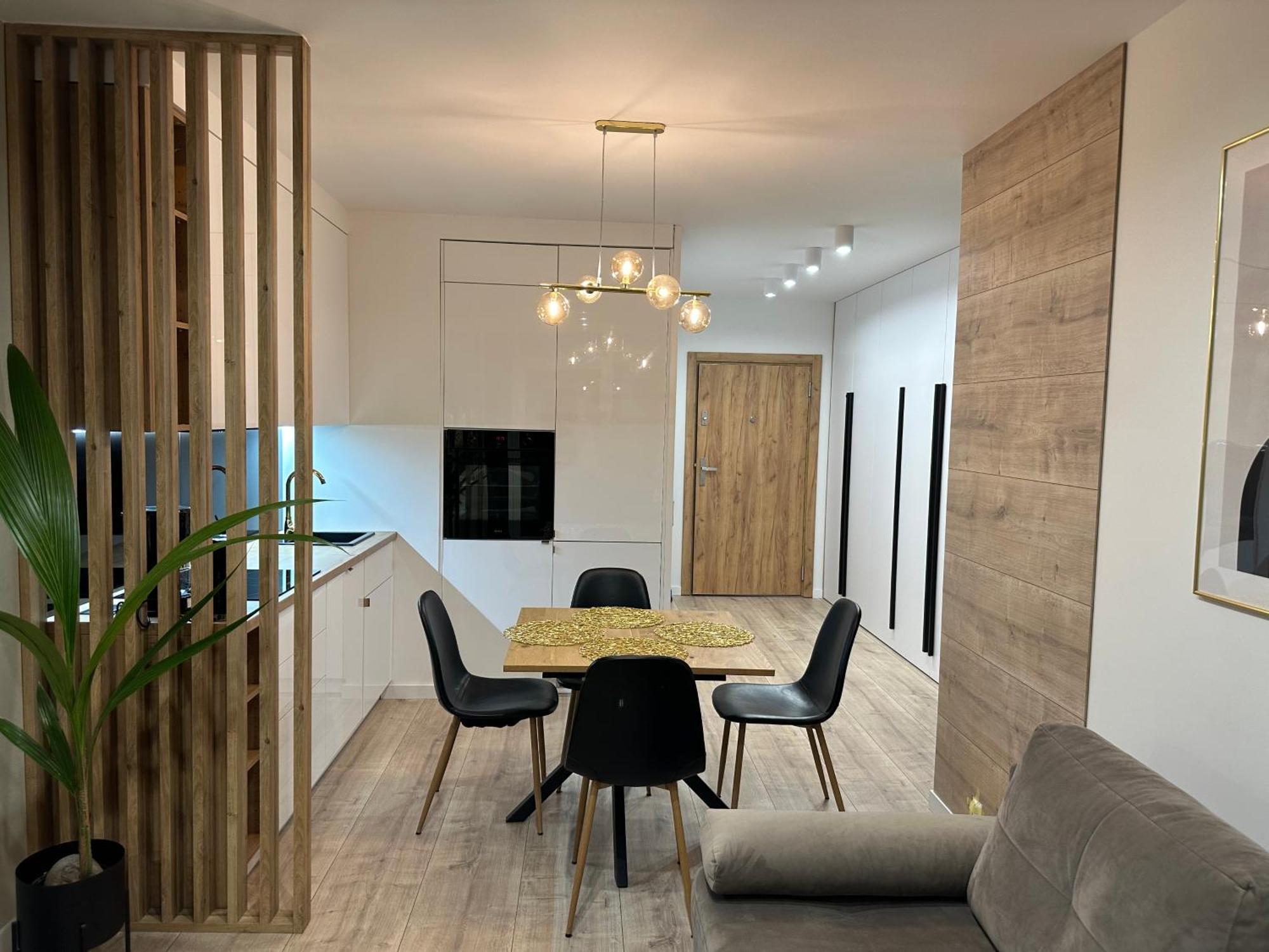 Nowoczesny Apartament Z Garazem Morelova غدانسك المظهر الخارجي الصورة